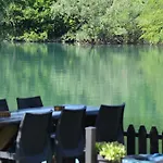 בית הארחה Neron Bihac Lohovo