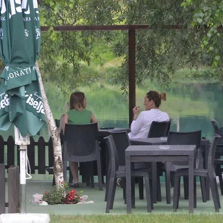 And Neron Bihac Lohovo