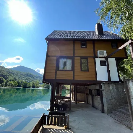 Guest house And Neron Bihac 3*