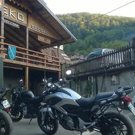 And Neron Bihac Guest house 3*