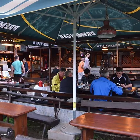 And Neron Bihac بيت ضيافة