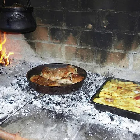 Guest house And Neron Bihac 3*