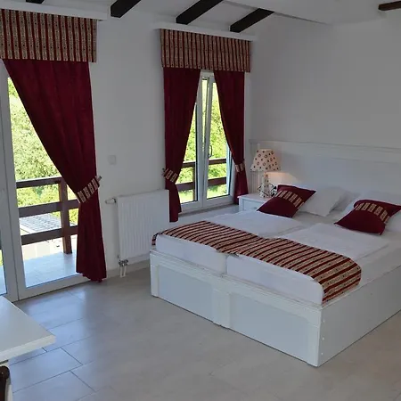 بيت ضيافة And Neron Bihac 3*