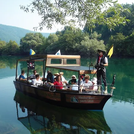 بيت ضيافة And Neron Bihac Lohovo